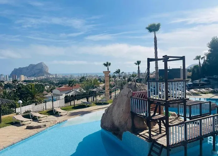 Casa Bluesky By Theka Services Apartment